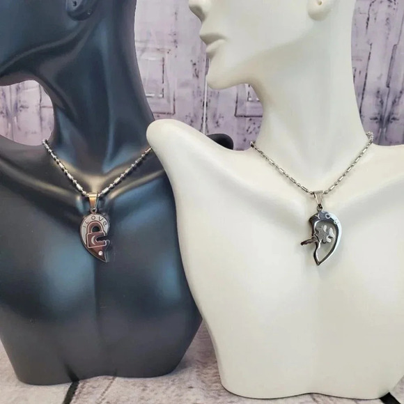 Silver and Silver Lucky Clover Key "I Love You" Couples matching nec… - Picture 4 of 4